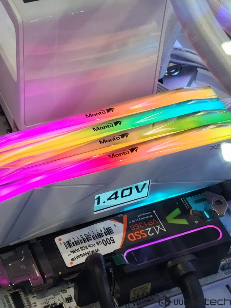 RAM'lere Ekran Geliyor! V-Color LCD'li DDR5 Bellek Modülünü Tanıttı