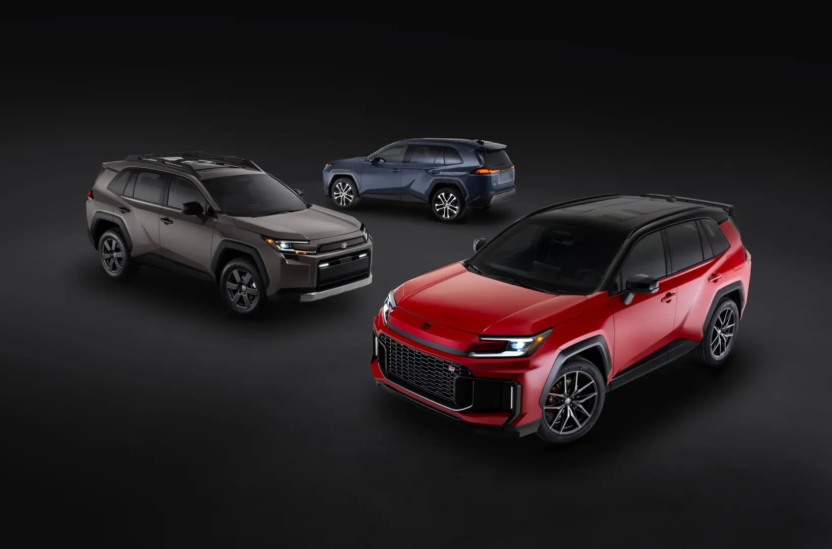Yeni Toyota RAV4 Tanıtıldı: Artık Sadece Hibrit ve Şarj Edilebilir Hibrit (PHEV) Seçenekleriyle!