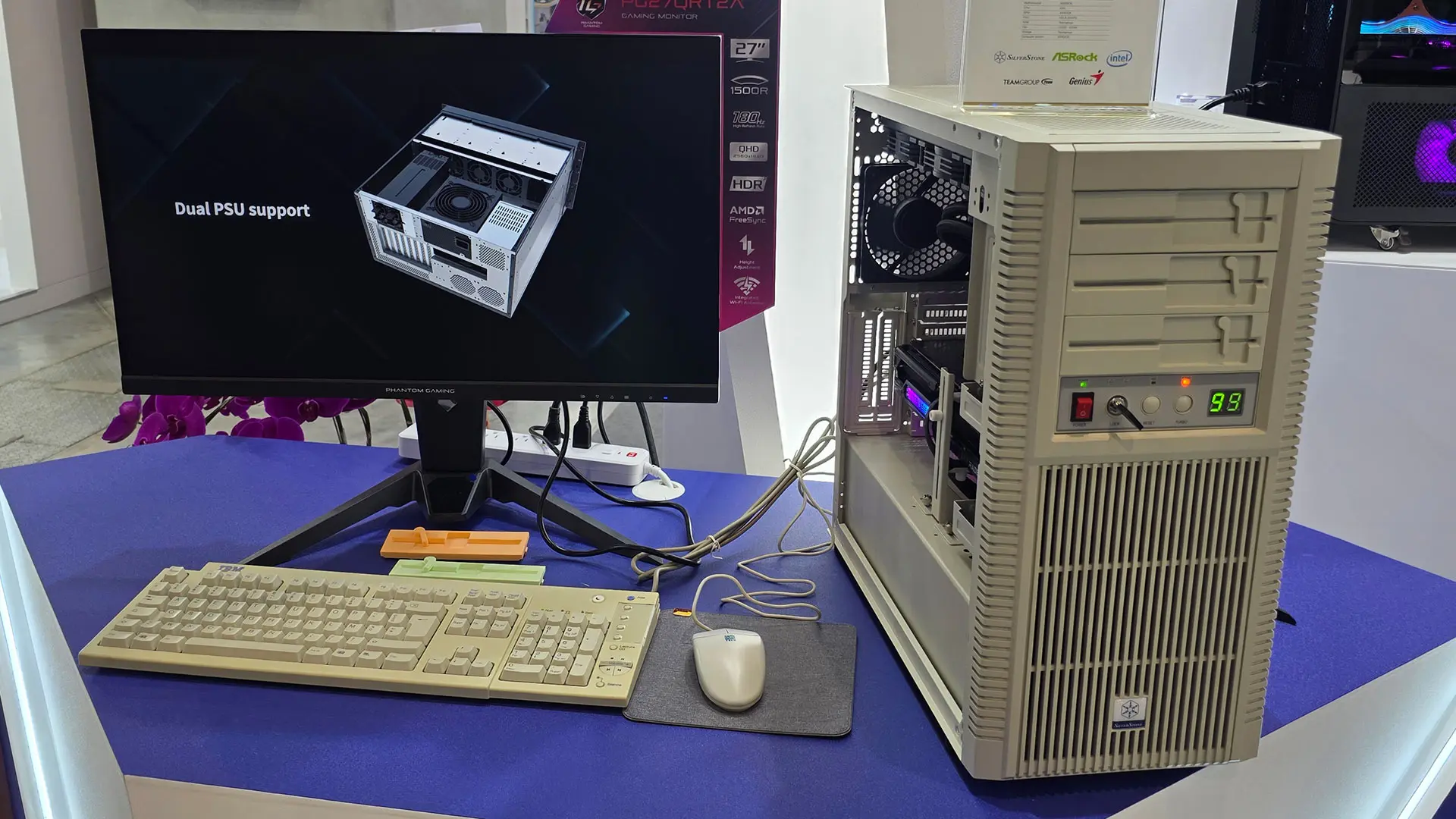 Nostalji Rüzgarı Teknolojiye Esti: SilverStone'dan 80'ler Tarzı PC Kasası