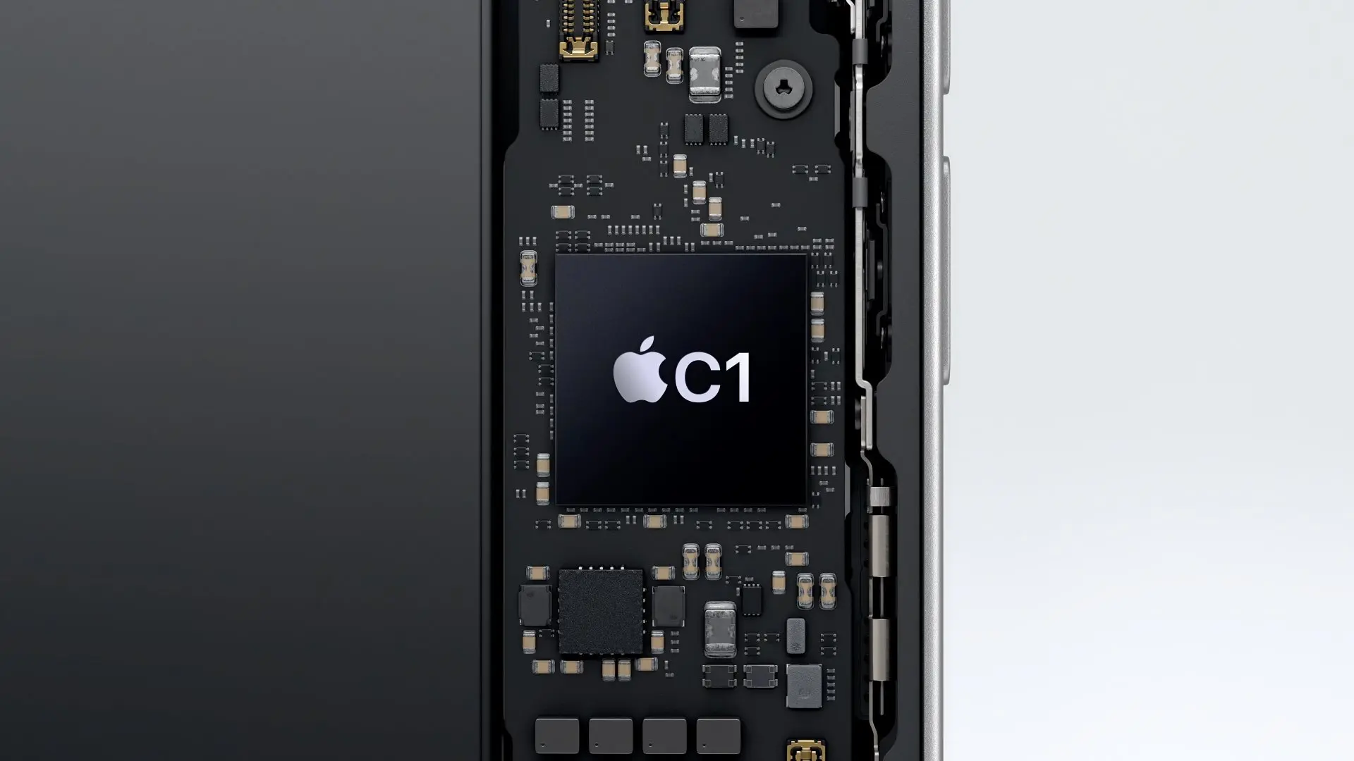 Apple'ın Modem Sırrı Ortaya Çıktı: CEO Tim Cook 'Daha İyisini Yapabiliriz' Dedi