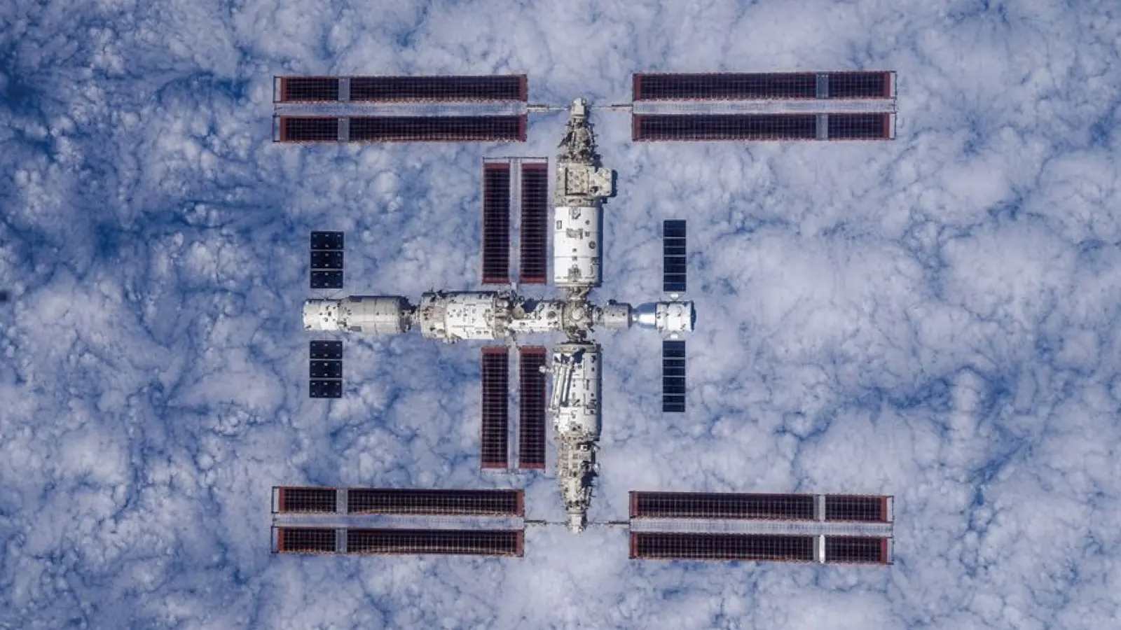 Çin’in Tiangong Uzay İstasyonunda Uzayın Koşullarına Adapte Olan Yeni Bir Bakteri Keşfedildi