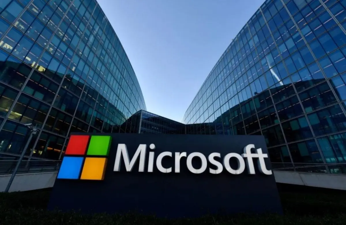 Microsoft'tan Büyük Hamle: Küresel İş Gücünün %3'ü İşten Çıkarılıyor!