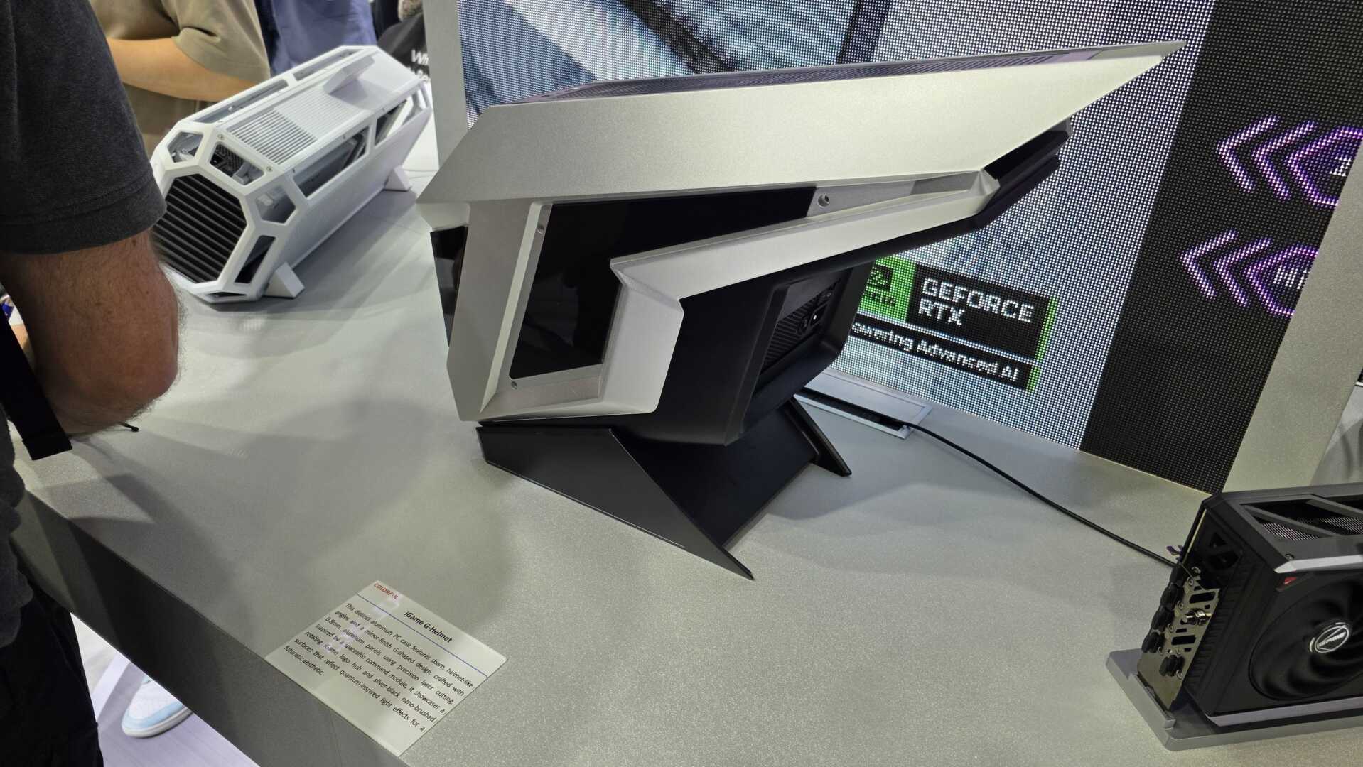 Colorful Computex’te Şov Yaptı: Yeni RTX 50 Serisi, Sıradışı Kasa ve Daha Fazlası Tanıtıldı!