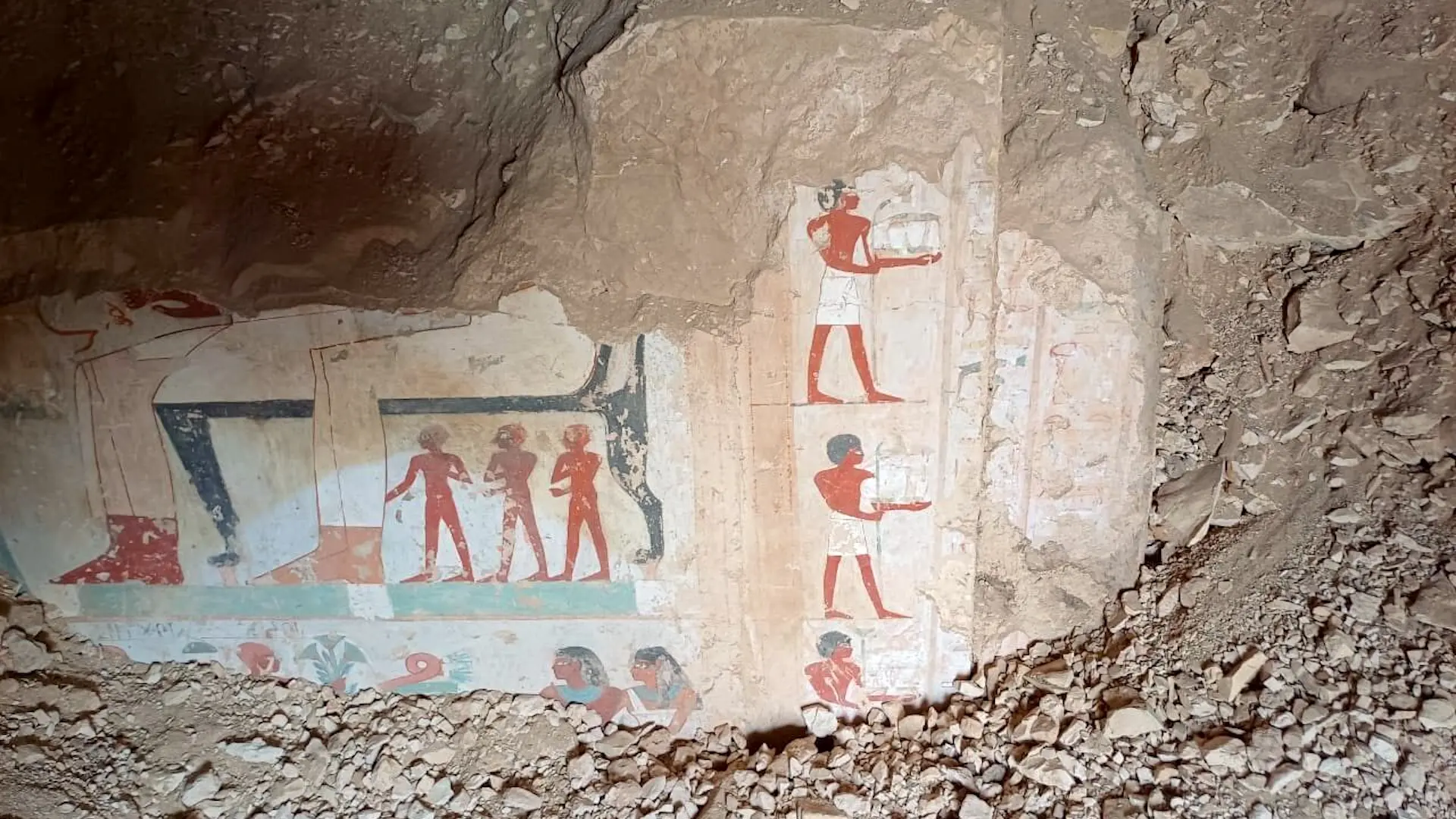 Mısır'da 3000 Yıllık Tarih Yeniden Yazılıyor: Üç Antik Mezar Keşfedildi