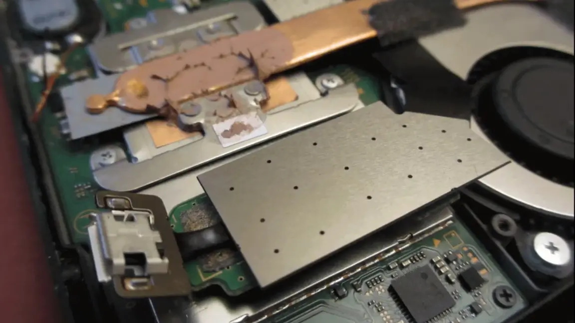 Nintendo'dan Şok Uyarı: Switch'iniz Hacklendiyse veya Korsan Oyun Oynuyorsanız Cihazınız Çöpe Gidebilir!