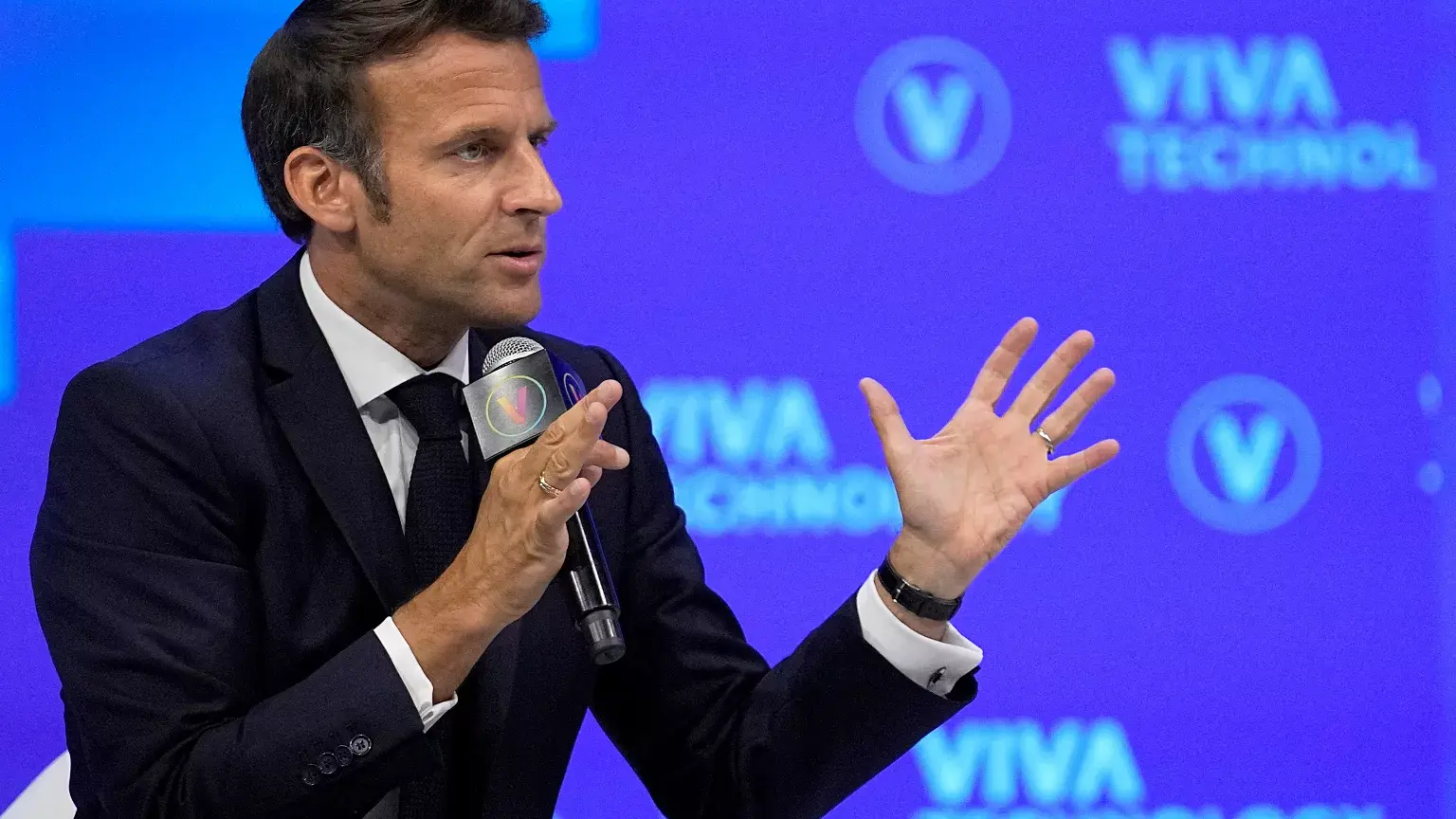 Çip Savaşları Avrupa'ya Sıçradı: Macron Devleri Fransa'ya Çekmek İstiyor