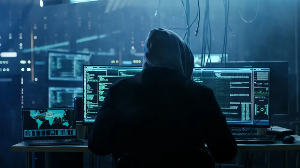 7 Yıllık Vurgun: 5000 Hesabı Hackleyip Kripto Madencilik Yapan Hacker Yakalandı!