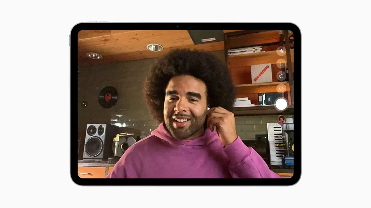 AirPods Kullanıcıları Müjde! iOS 26 İle Araç Sesine Otomatik Geçiş Duruyor