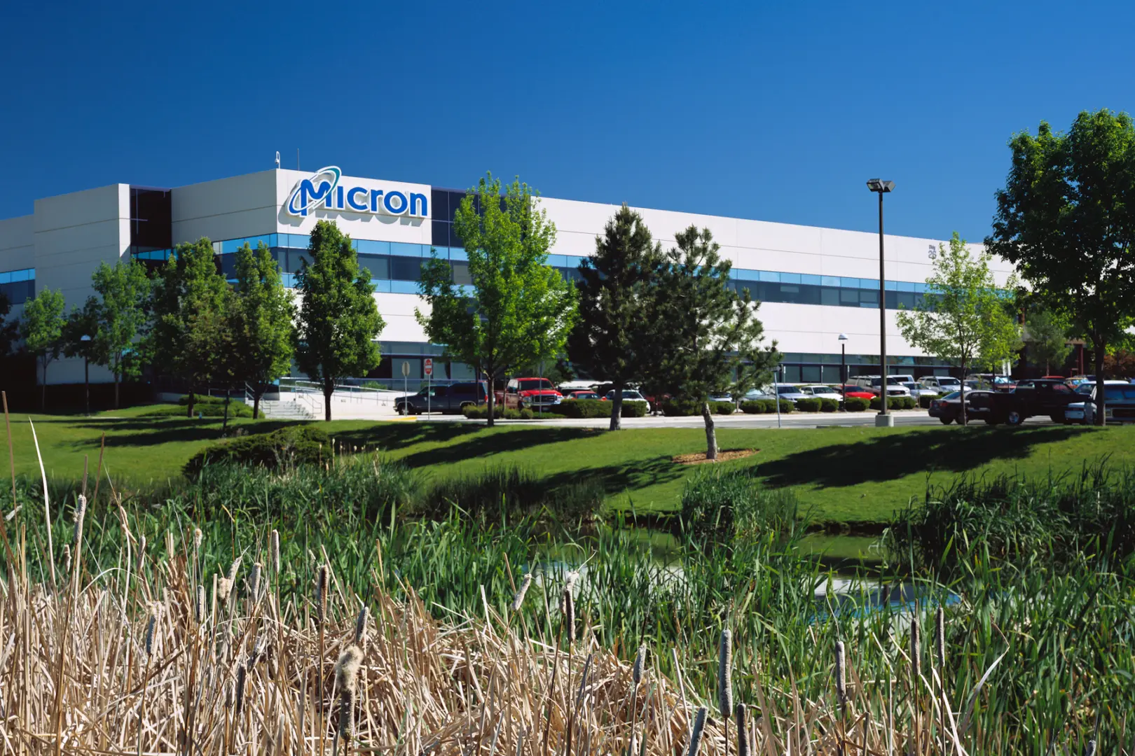 Micron DDR4 Üretimini Durduruyor: Eski Belleklere Fiyat Şoku Gelebilir!