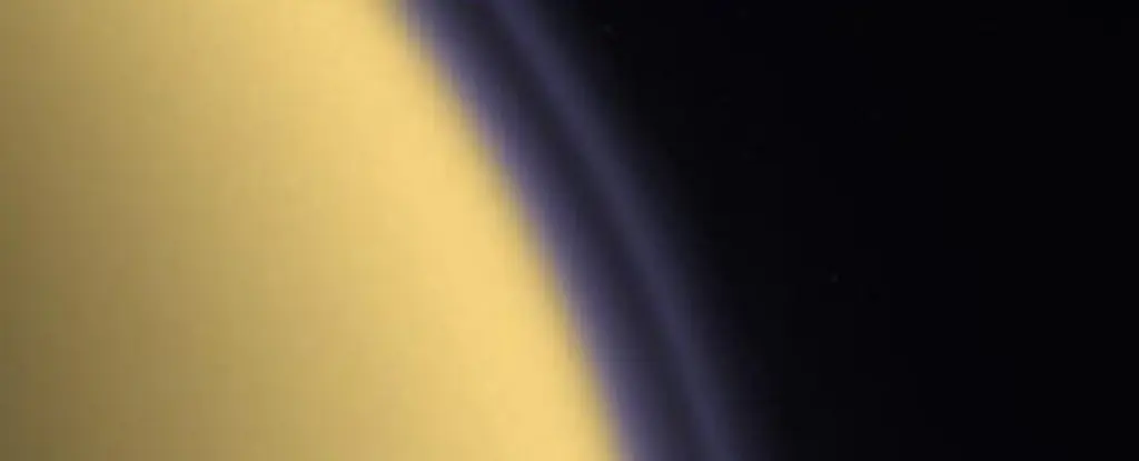 Titan'ın Atmosferi Neden Yalpalıyor? Bilim İnsanları Sebebini Anlayamıyor