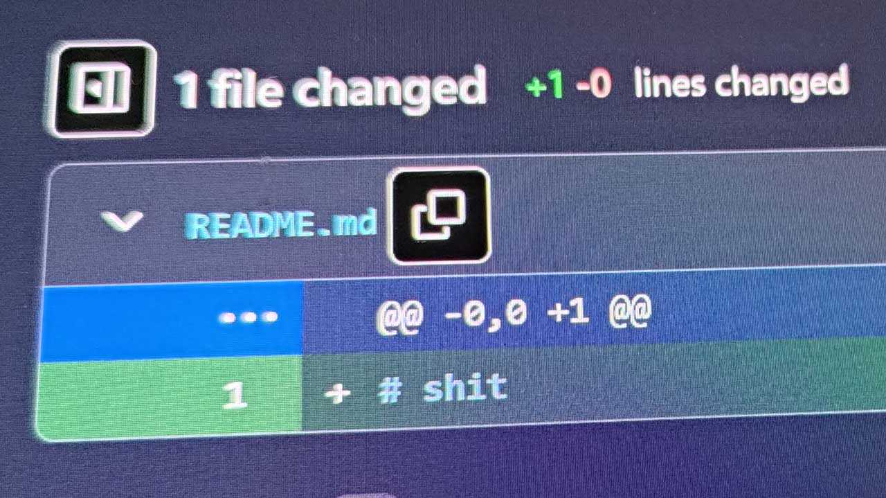 GitHub'ın 1 Milyarıncı Deposu: İçinde Sadece 'Şit' Yazıyor!