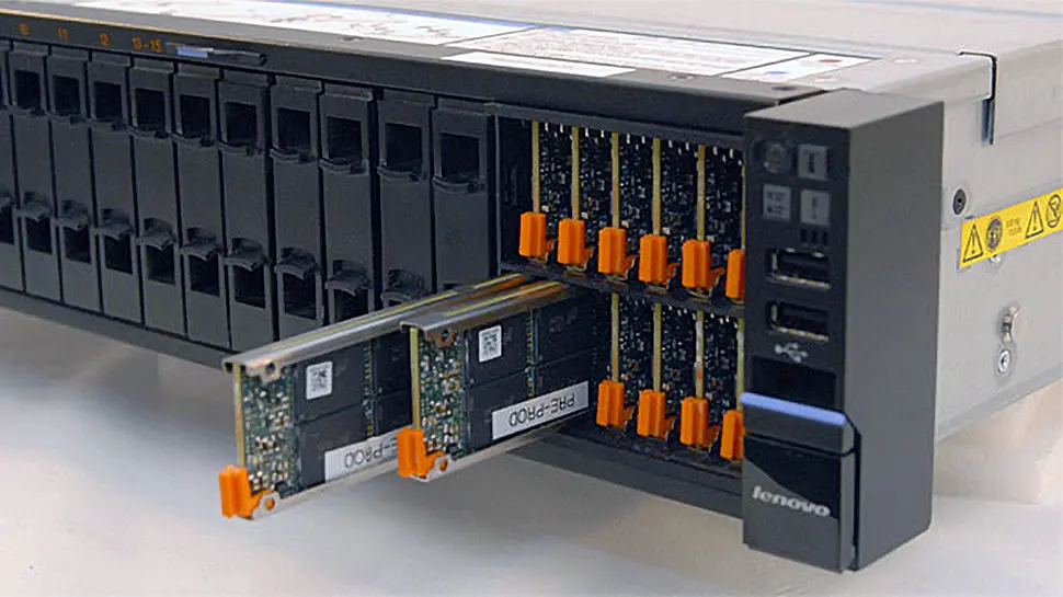 Yapay Zeka İçin Depolama Devrimi: Nvidia, SSD Üreticilerinden İnanılmaz Bir Hız Talep Ediyor!