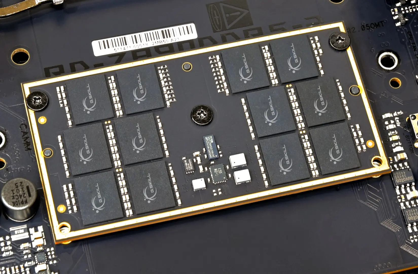 G.Skill ve ASUS'tan Dev Adım: CAMM2 DDR5 Bellekler Hava Soğutmayla 10.000 MT/s Rekoruna Ulaştı!