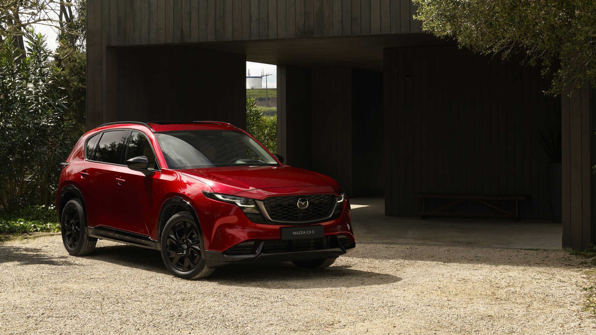 Mazda CX-5 Vites Büyütüyor: Hibrit Güç 2027'de Yollarda!