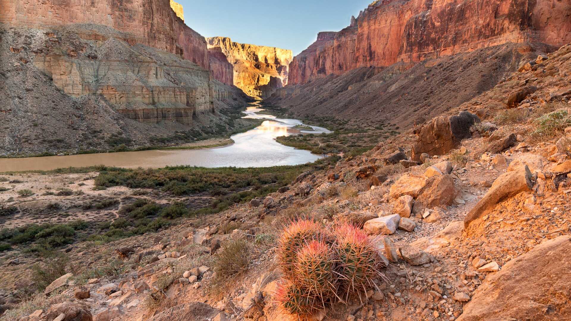 Dev Meteor Çarpması, 56.000 Yıl Önce Grand Canyon'da Dev Bir Heyelana Yol Açmış Olabilir!