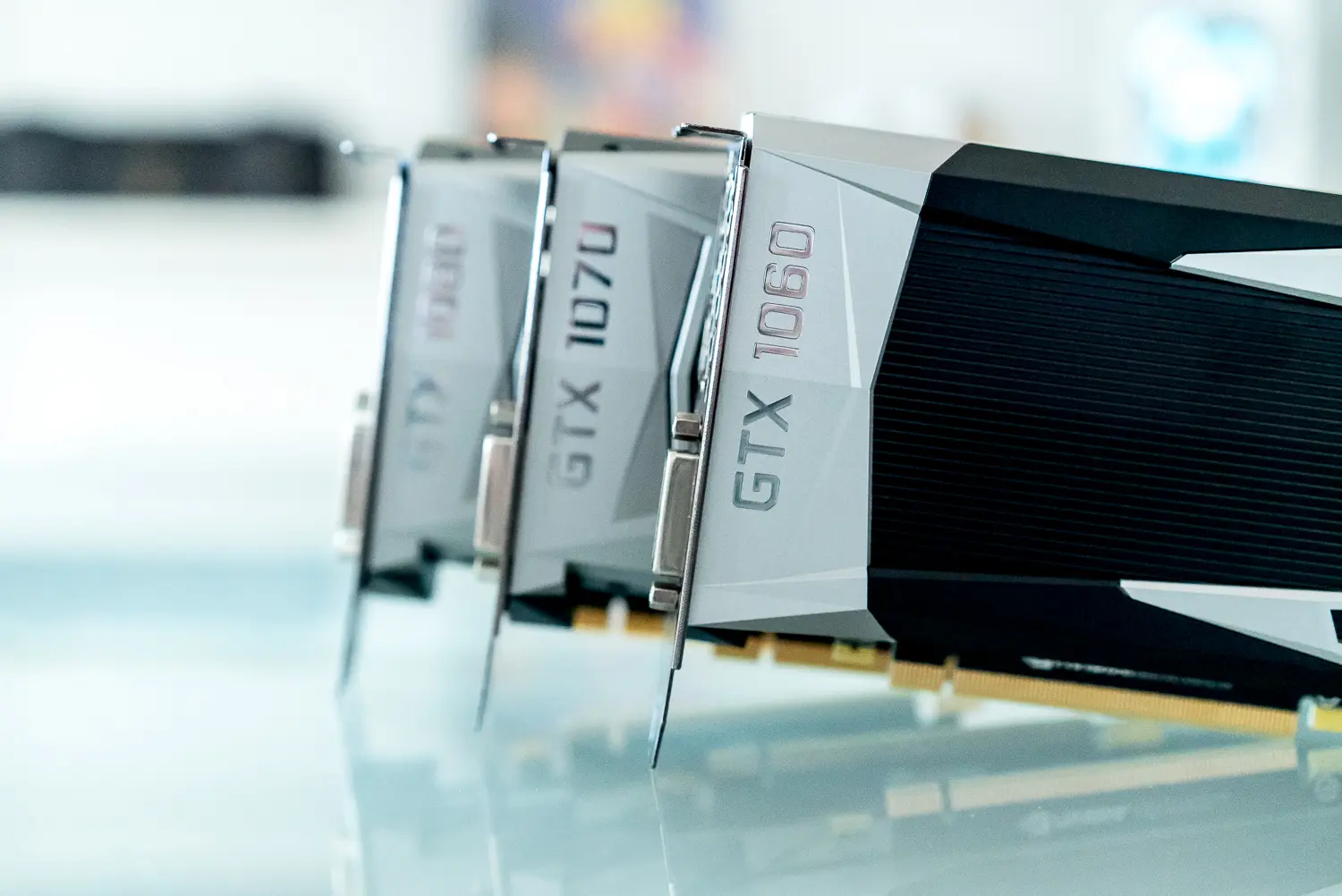 NVIDIA'dan Kritik Hamle: GeForce 10 Serisi ve Windows 10 Sürücü Desteği Sona Eriyor!