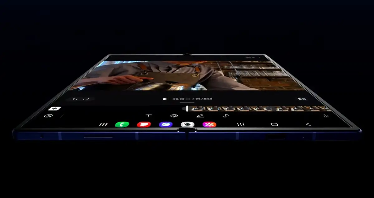 Samsung Galaxy Z Fold 7 Sahneye Çıktı: İncecik Tasarım, Dev Ekranlar ve Şaşırtan S Pen Hamlesi!