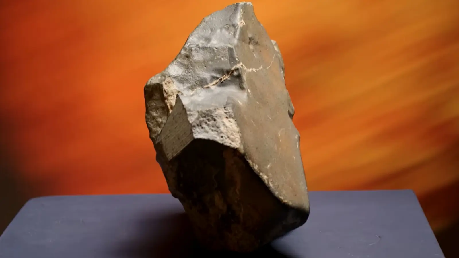 Dünyanın En Büyük Marslı Meteoriti 5.3 Milyon Dolara Satıldı!