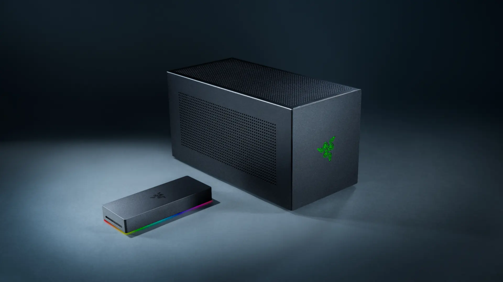 Razer'dan Thunderbolt 5 Destekli Yeni eGPU Kasası ve Dock: Geri Dönüş Ama Bazı Eksiklerle