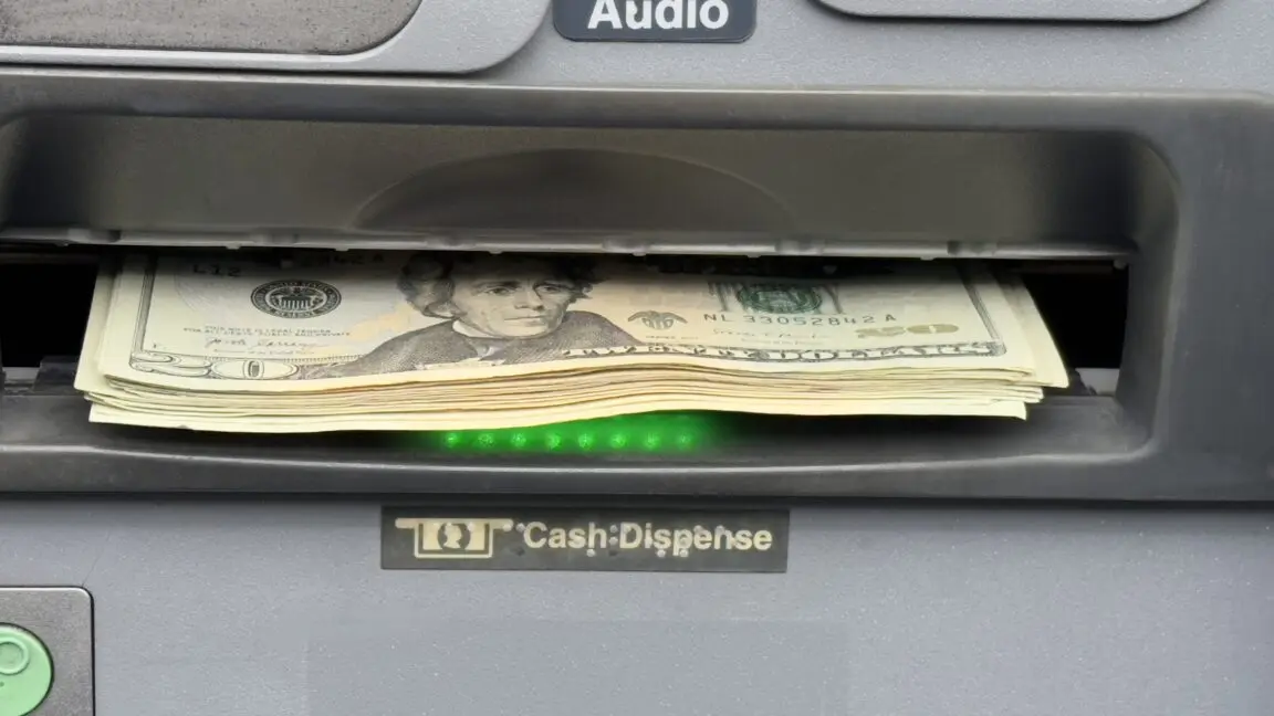 Bankaları Hedef Alan Hackerlar: ATM Sistemini Ele Geçirmek İçin Raspberry Pi Kullandılar!