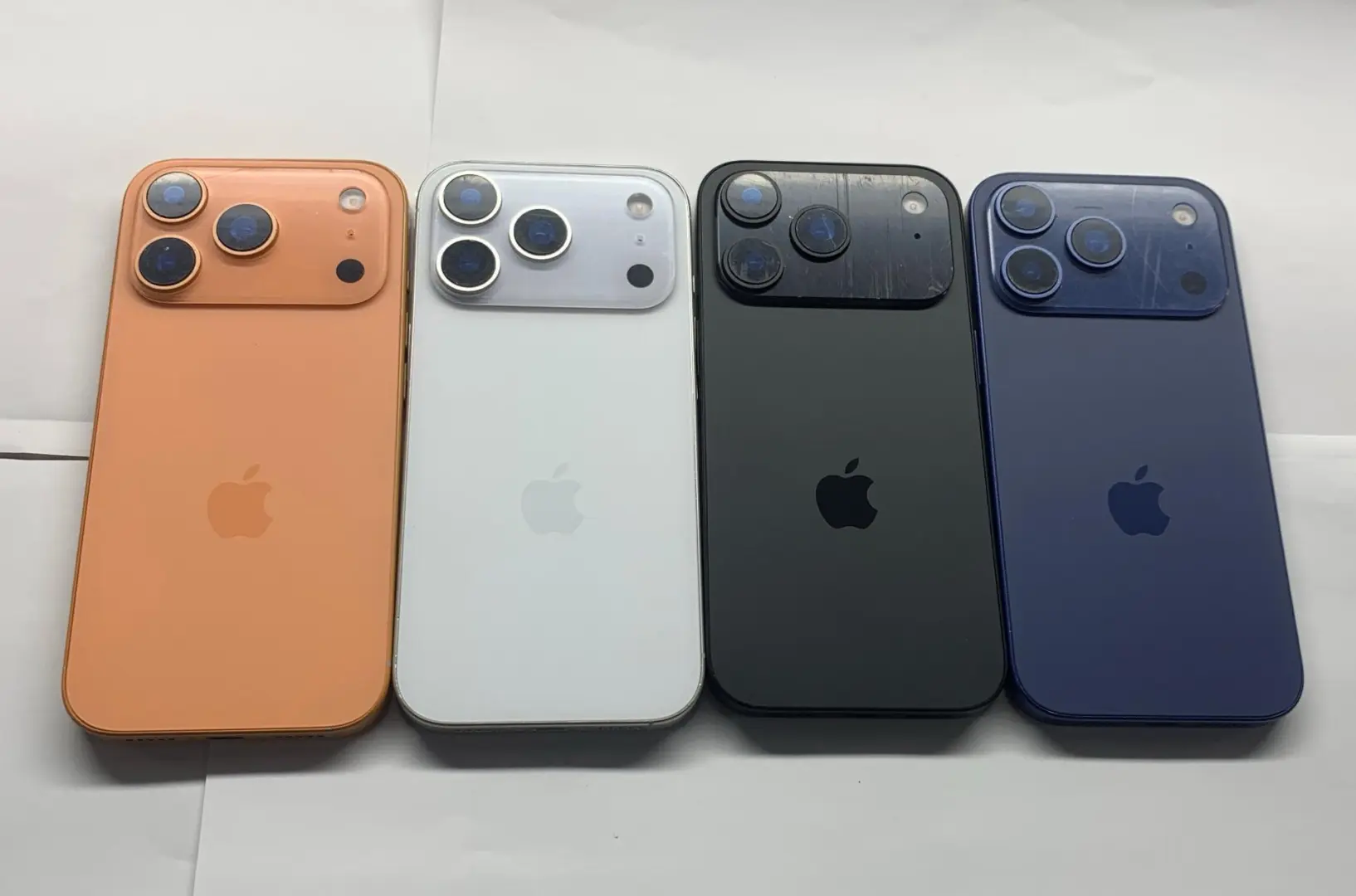 iPhone 17'nin Göz Kamaştıran Turuncusu Sızdı: Pro Modelleri Fark Yaratacak!