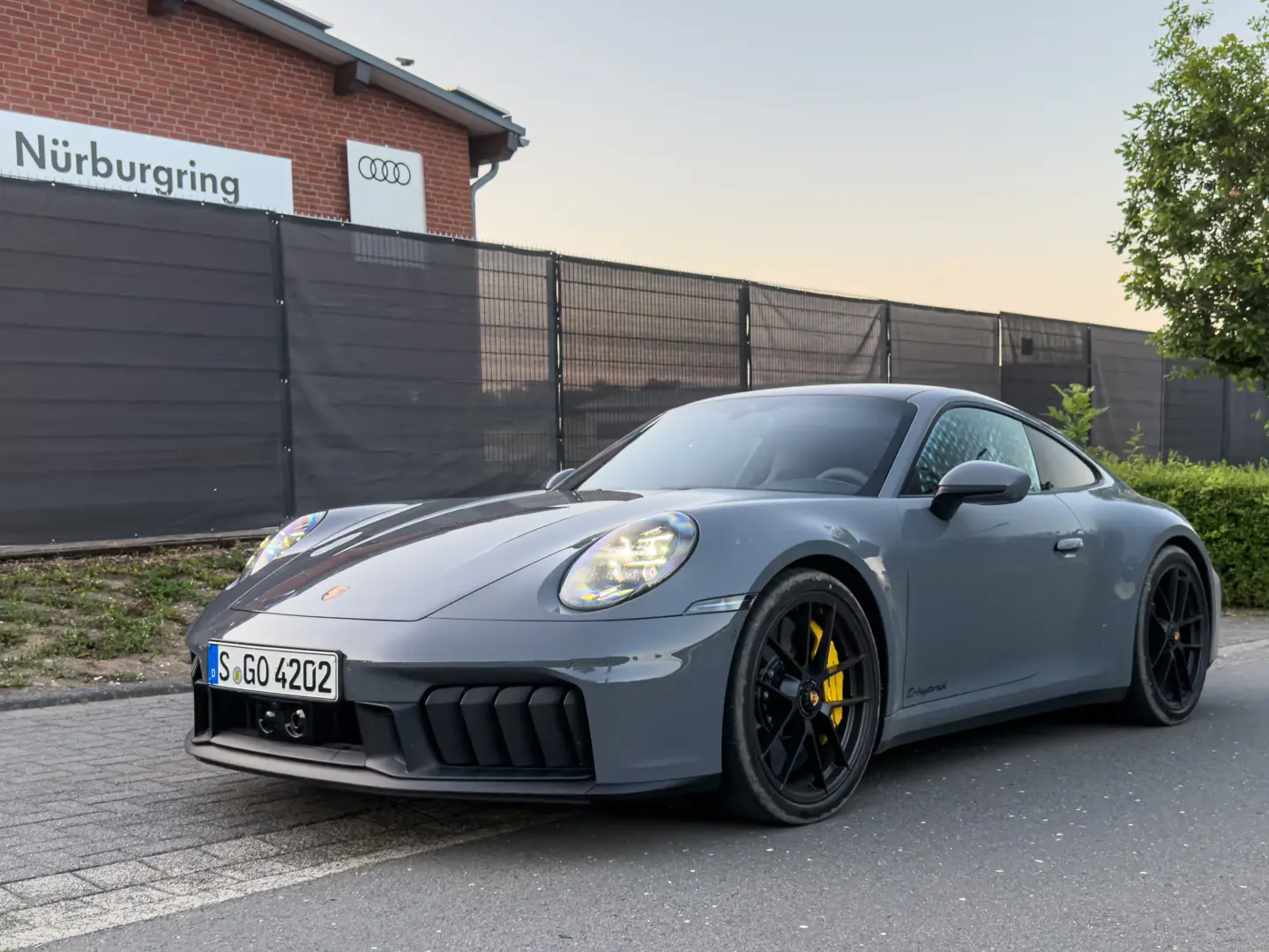 Porsche 911 Carrera GTS T-Hybrid: Günlük Kullanım İçin En İyi 911 mi?