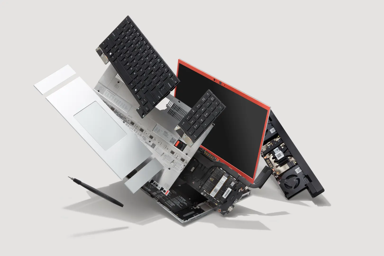 Framework Laptop 16 Güncellendi: RTX 5070 Gücüyle Oyuncuları ve Profesyonelleri Bekliyor!