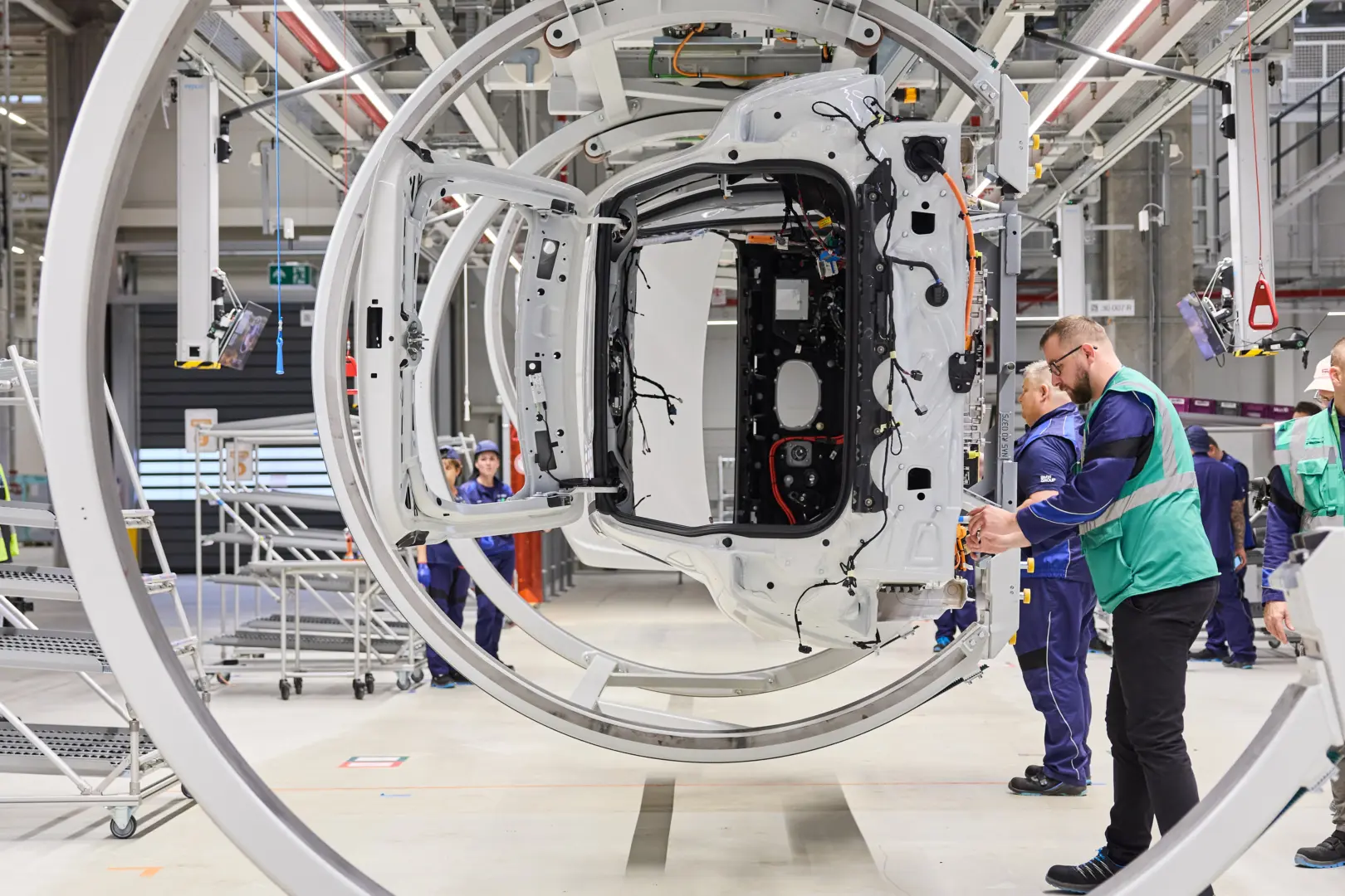 BMW'nin Yeni Elektrikli Modeli: Sürdürülebilirlik Odağıyla Dikkat Çekiyor