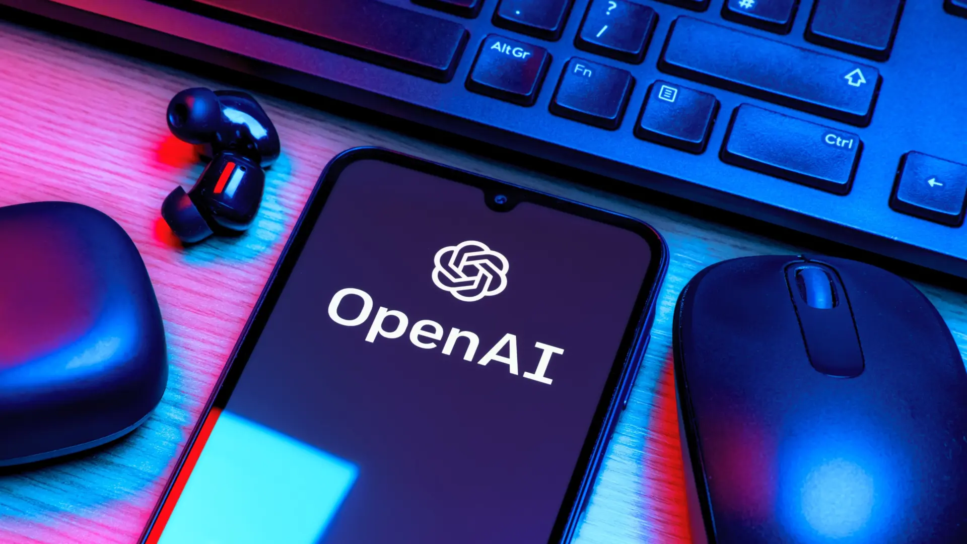 OpenAI'den Oyunculara Müjde: 16GB Bellekle Çalışan Yapay Zeka Modelleri Tanıtıldı!