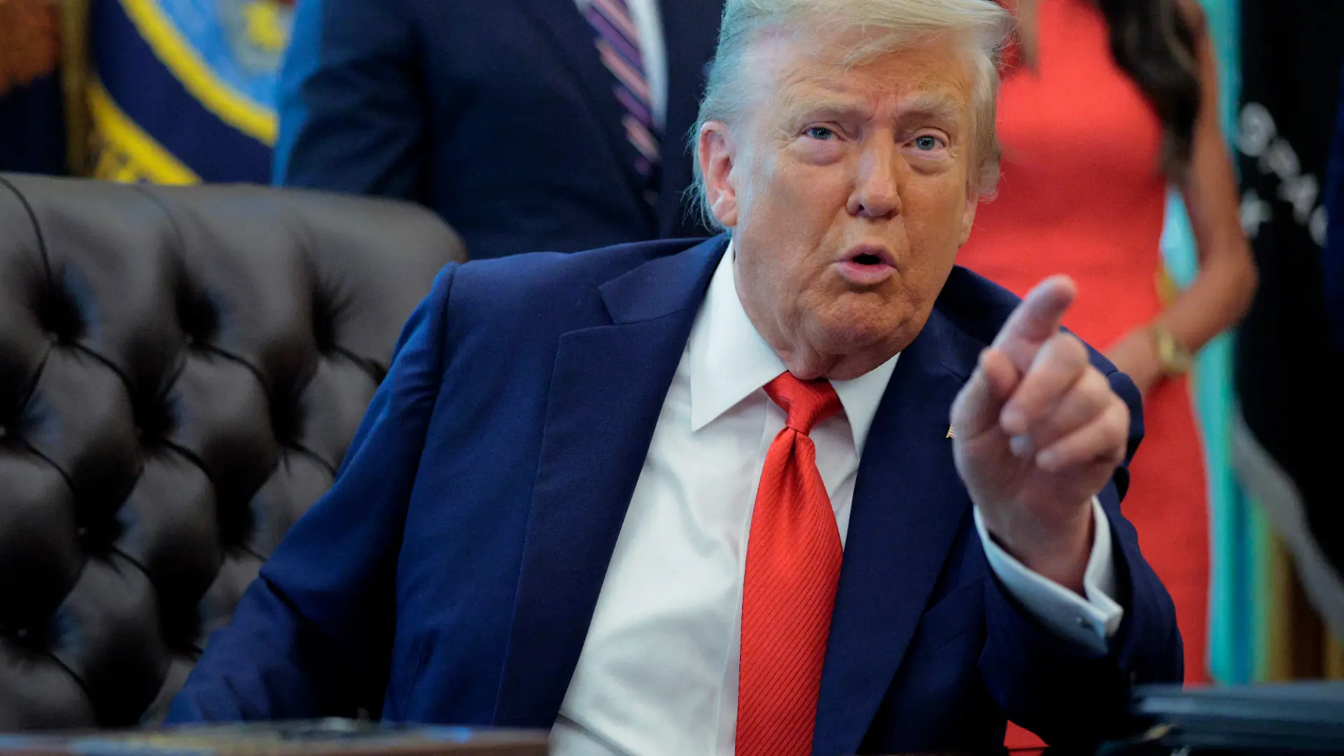 Trump'tan Dijital Vergilere Sert Tepki: Küresel Savaş Kapıda!