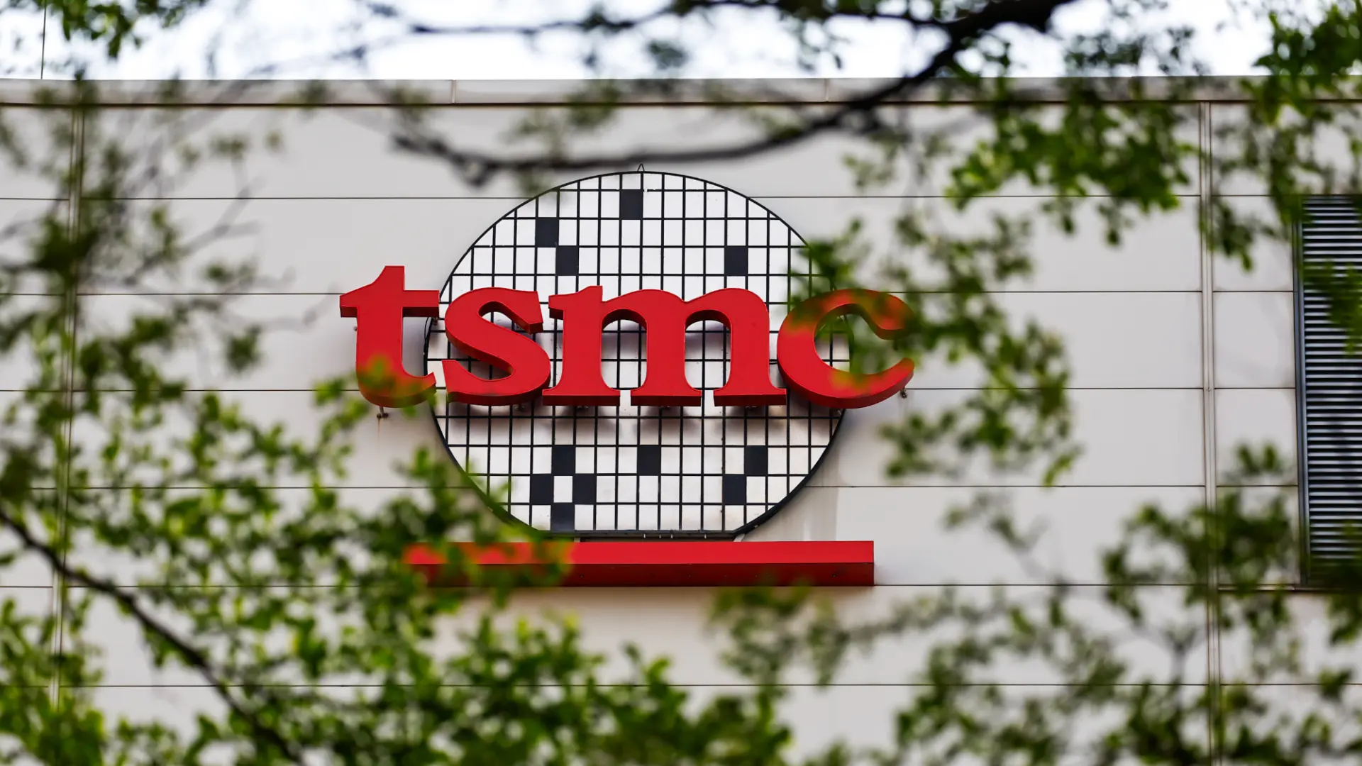 TSMC Çalışanlarına Dev Soruşturma: Milli Teknolojiyi Çaldılar, 30 Yıl Hapis İsteniyor!