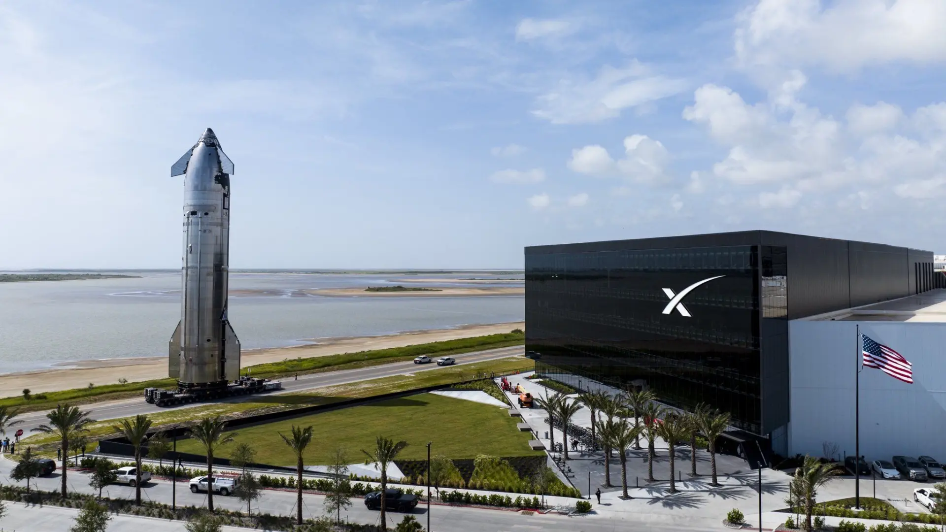 SpaceX'in 'Makineyi Yapan Makine' Fabrikası: Starfactory Açıldı, Ama Yol Uzun