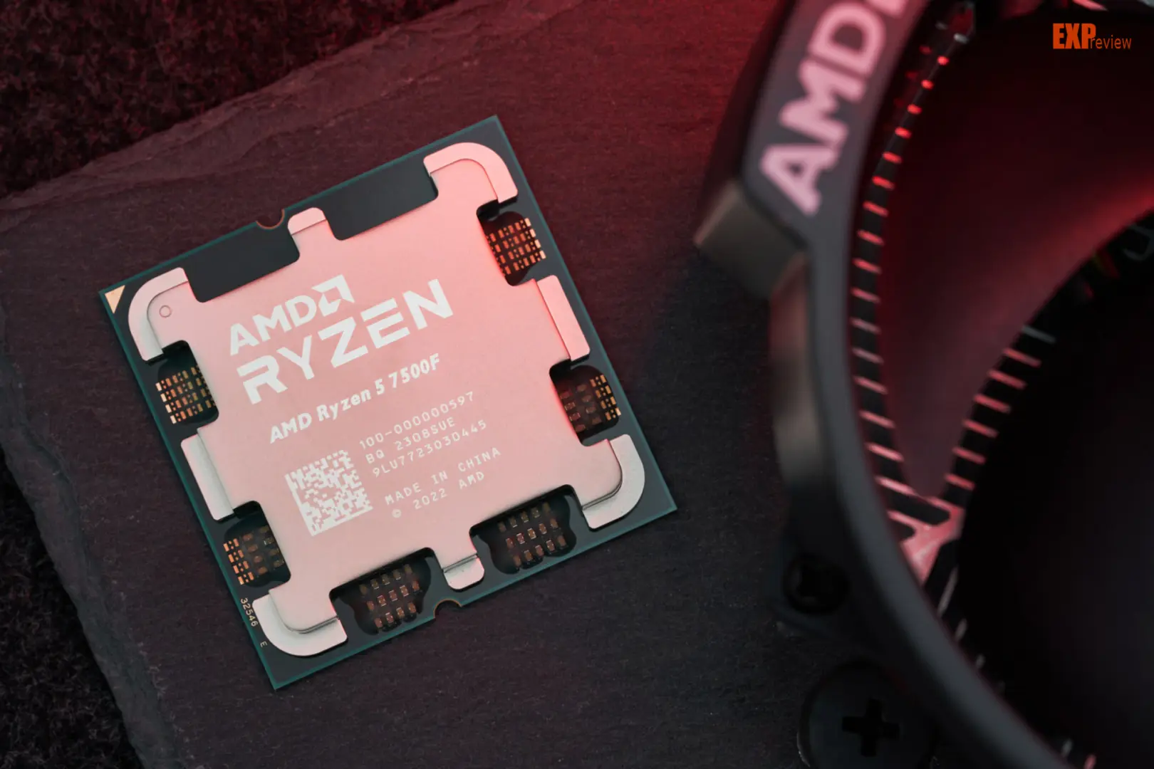 AMD'den Yeni Sürprizler: Ryzen 5 9500F Küresel Pazarda, 7400 ve 7400F Modelleri OEM Kanallarıyla Geliyor!