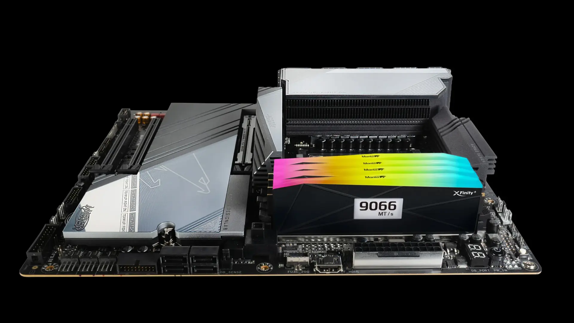 Oyun Bilgisayarlarında Yeni Trend: RAM Modüllerinde OLED Ekran Devrimi