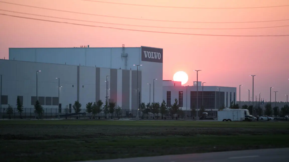Volvo'dan ABD'ye Dev Yatırım: Güney Carolina Fabrikası Elektrikli Geleceğe Hazırlanıyor