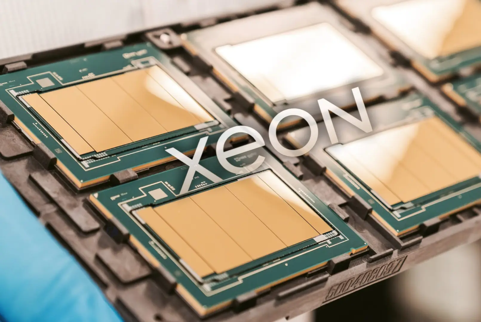 Intel’in Yeni Güçlü İş İstasyonu İşlemcileri Sızdı: 86 Çekirdek ve 172 İzlek W890 Platformunda!