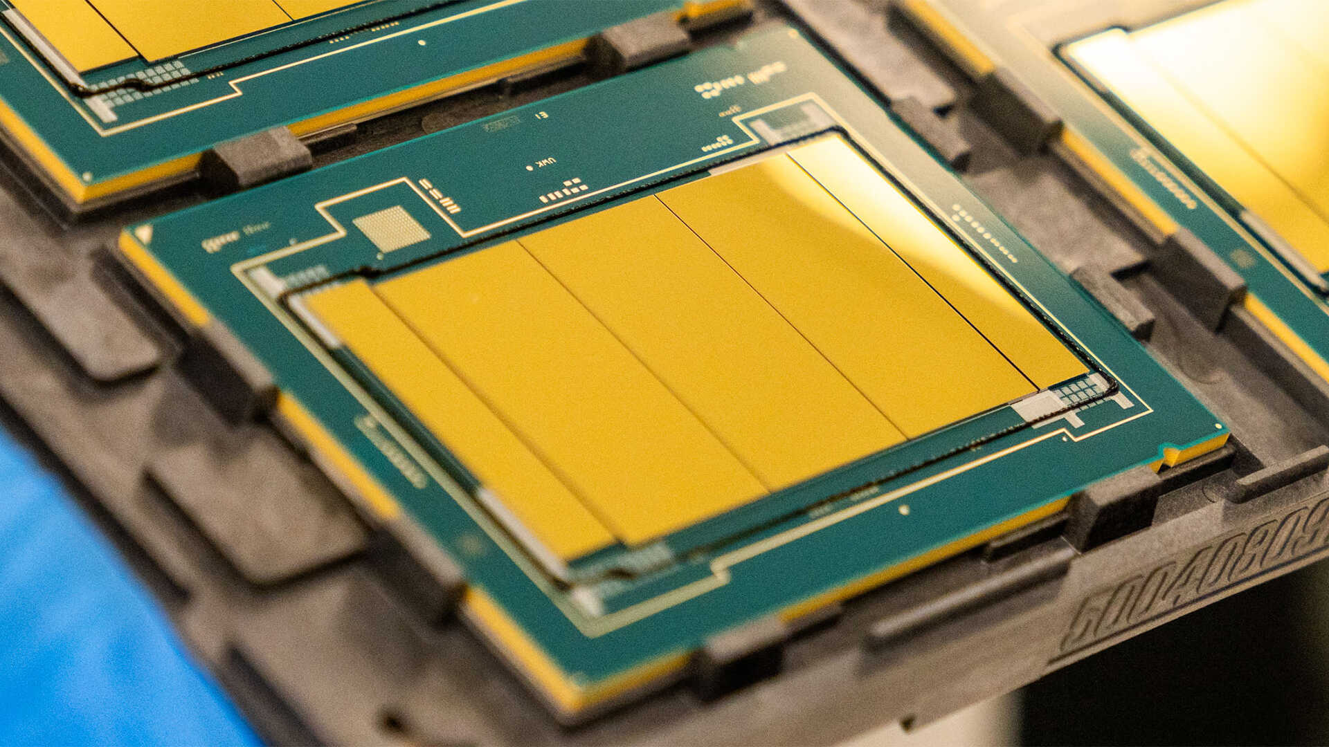 Intel'den AMD'ye Rakip: Granite Rapids-WS, 86 Çekirdek ile Sahneye Çıkıyor!