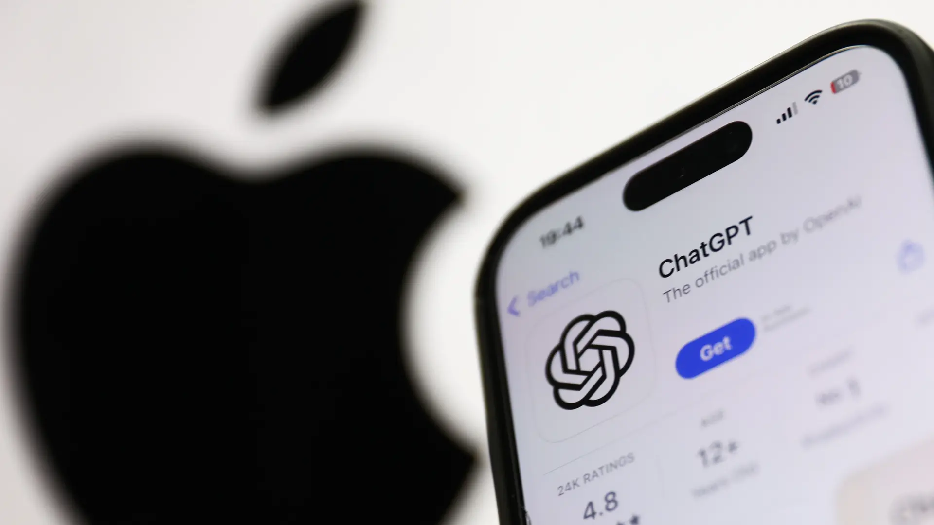 OpenAI, Apple Yeteneklerini Kapıyor: İlk Tüketici Donanım Cihazı Bir Akıllı Hoparlör Mü Olacak?