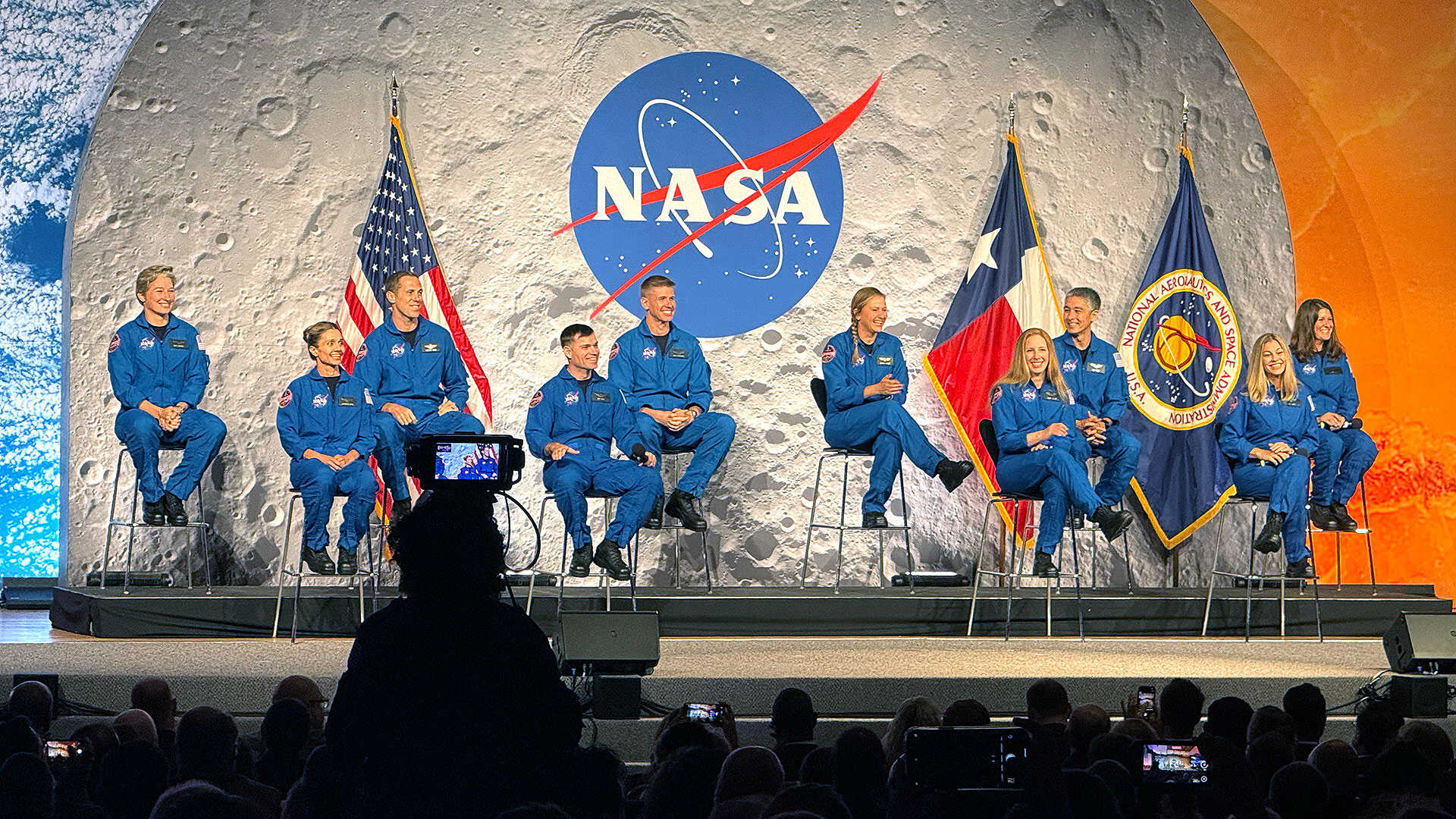 NASA'nın Yeni Astronotları Belli Oldu: 2025 Sınıfı Uzay Yolculuğuna Hazırlanıyor
