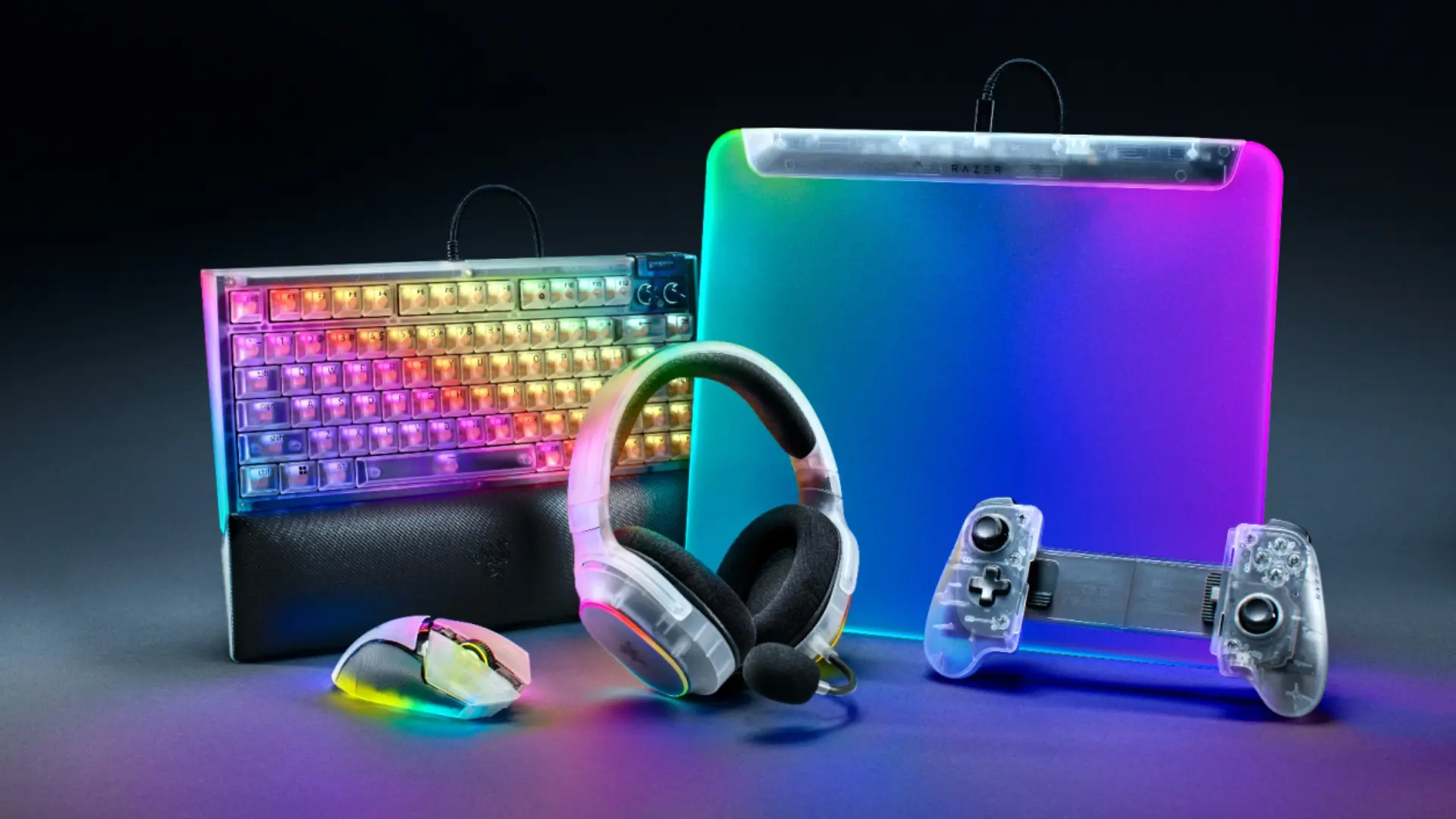 Razer’dan Şeffaf Oyun Dünyasına Adım: Phantom White Koleksiyonu Tanıtıldı!
