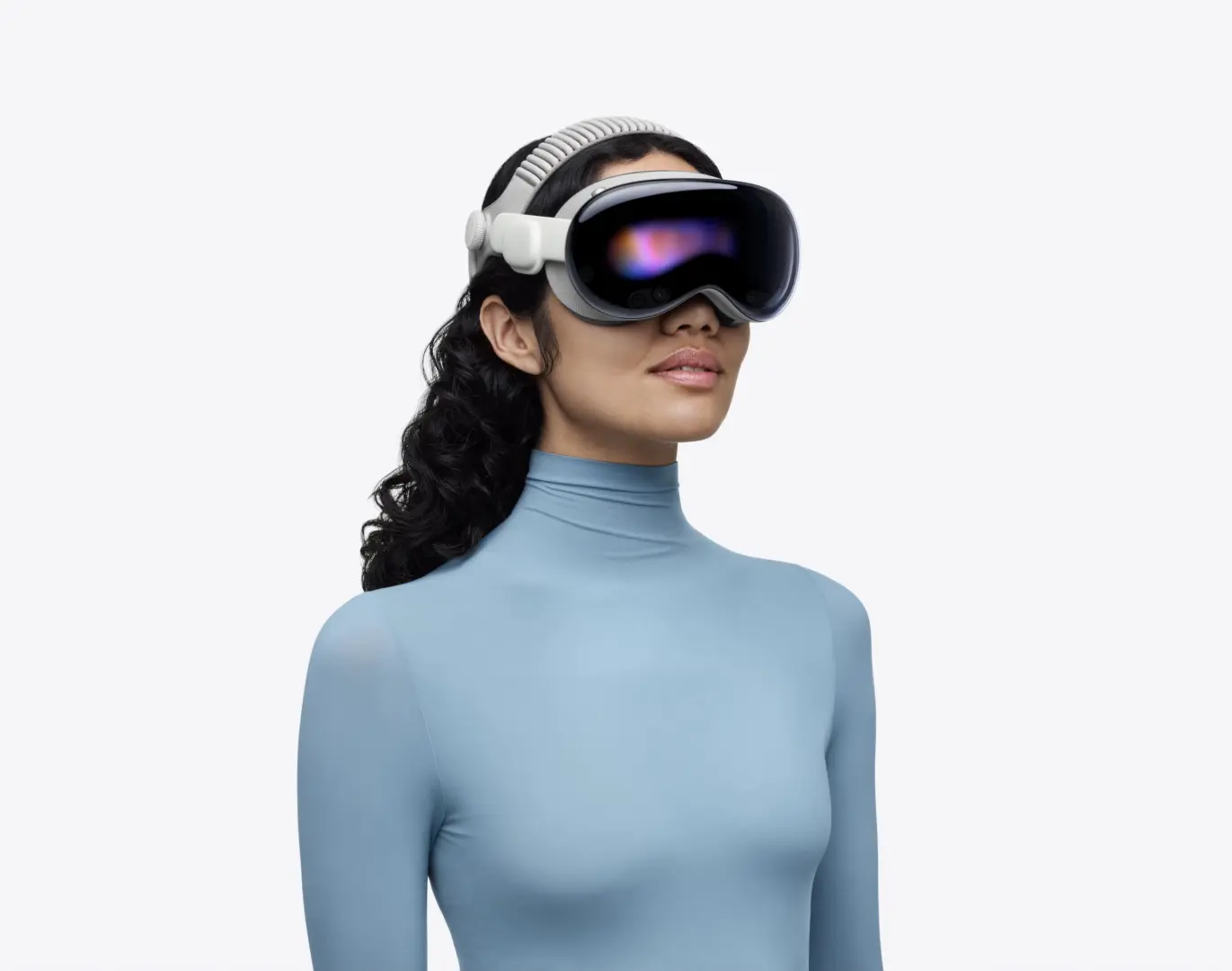 Apple Vision Pro Yenilendi: Beklenenden Daha Sakin Bir Giriş