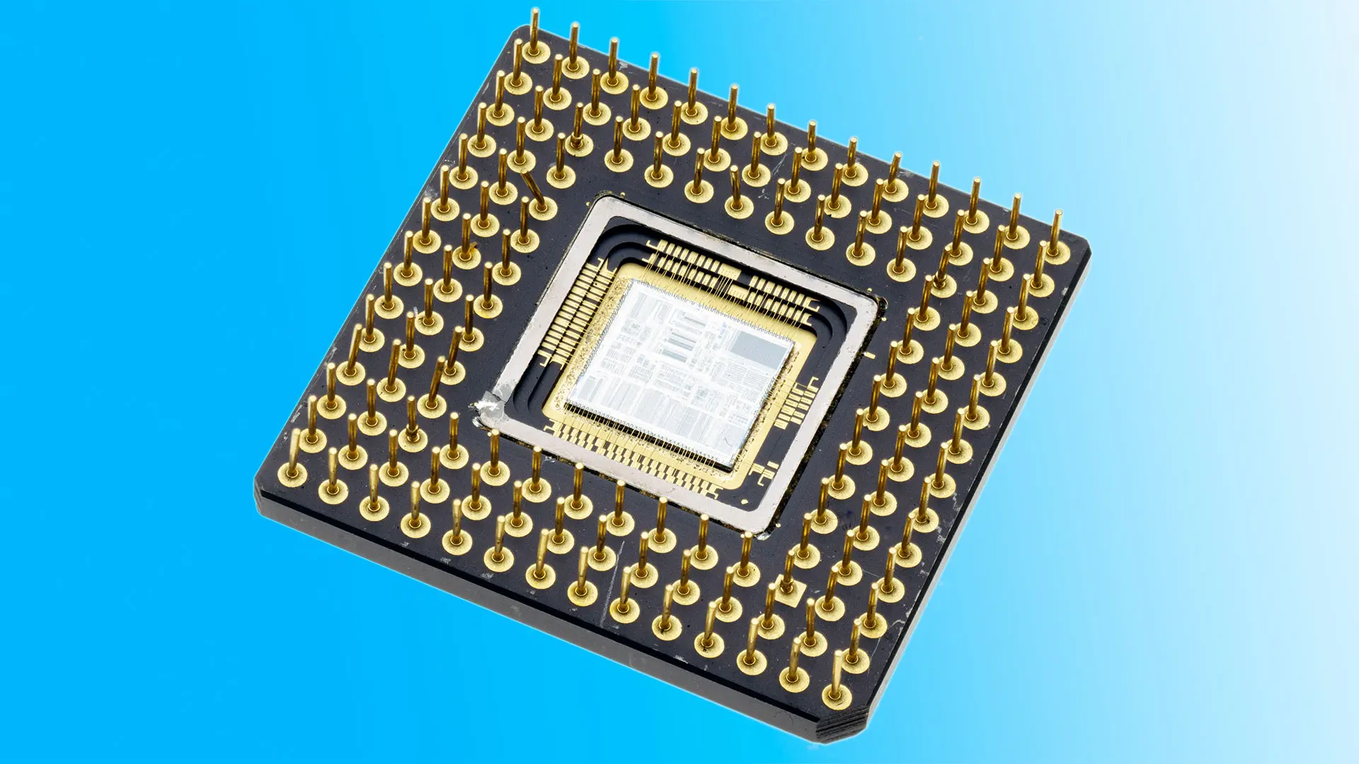 Kişisel Bilgisayarların Kaderini Değiştiren Intel i386: 40 Yıl Önce Devrim Yaratan Chip