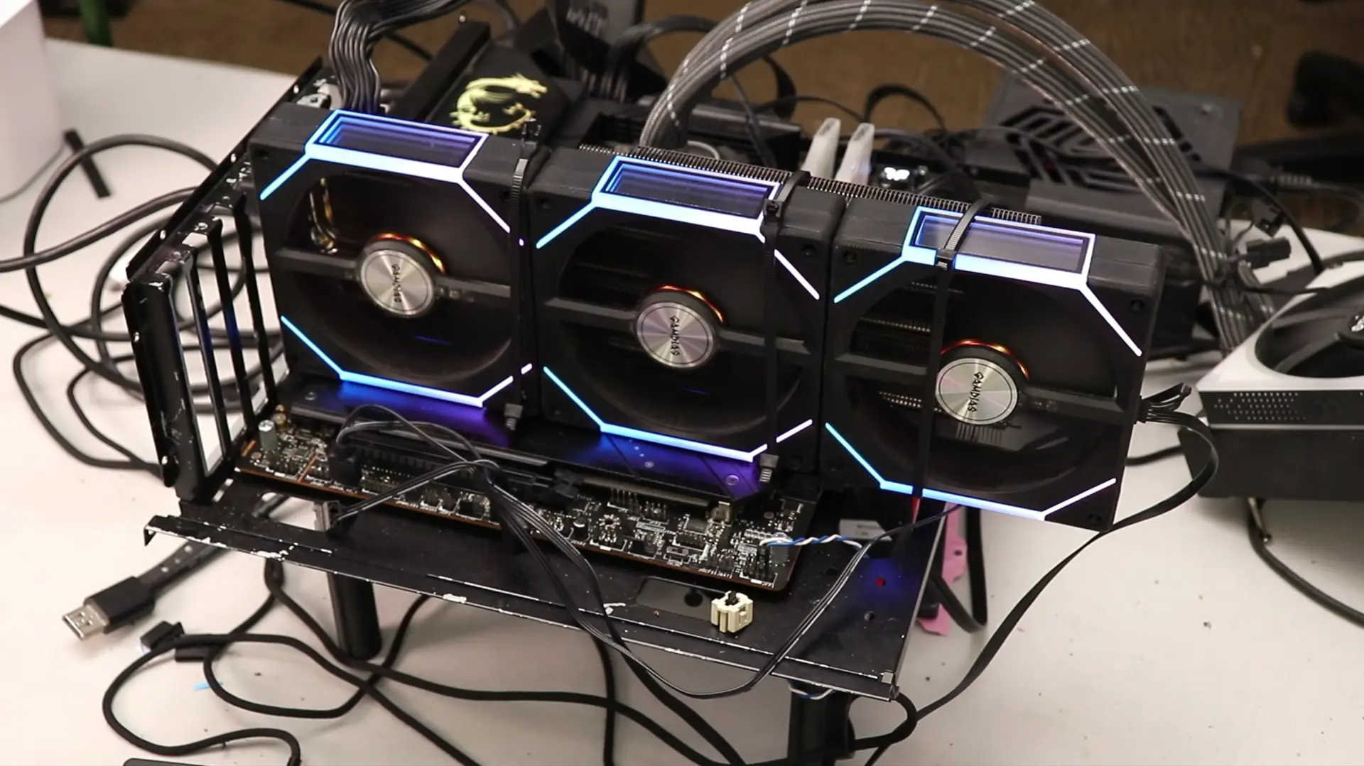 Bu Kullanıcı RTX 5050'yi RTX 5050 