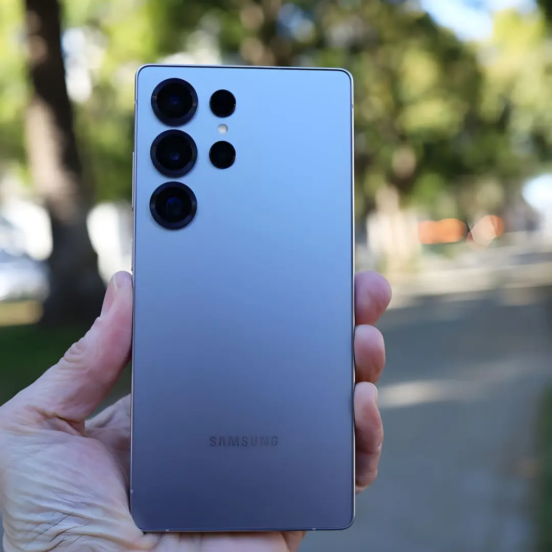 Samsung’un Kamera Departmanı Başında İstifa Çağrısı: 4.000’i Aştı!