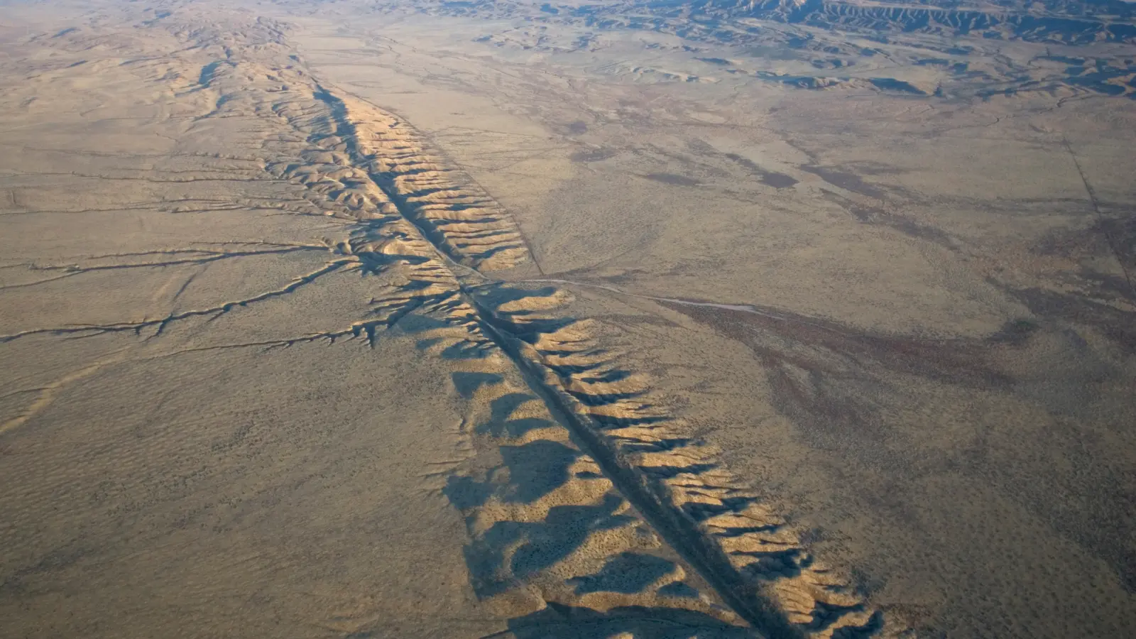 30 Yıllık Keşif: Cascadia ve San Andreas Fayları Arasında Şaşırtıcı Bağlantı Ortaya Çıktı