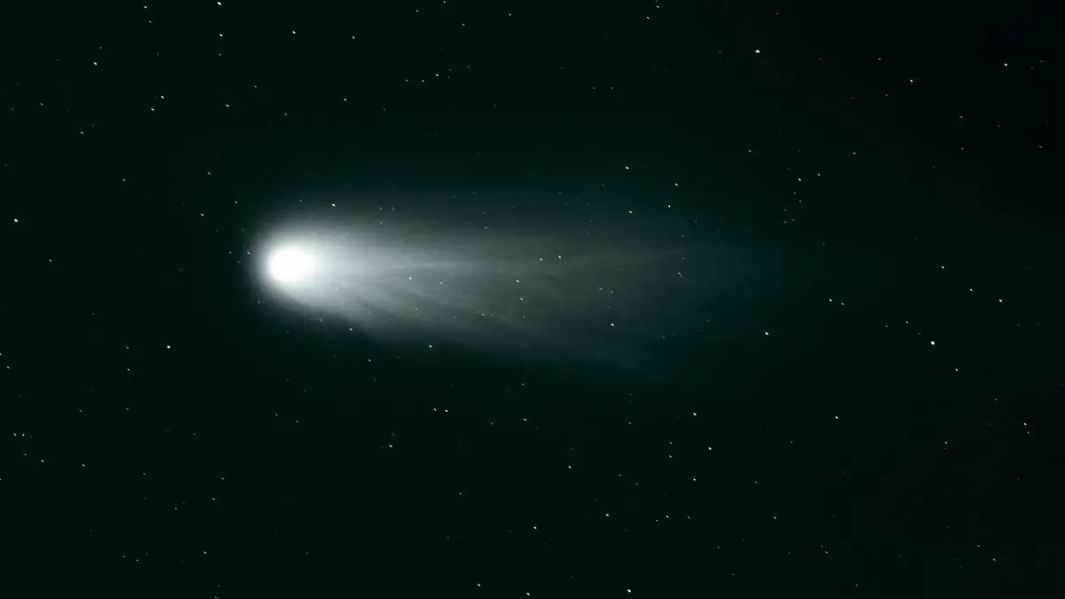 Gözler Uzayda: Ay'sız Gecede Perseid Göktaşı Yağmuru Zirveye Ulaşıyor!