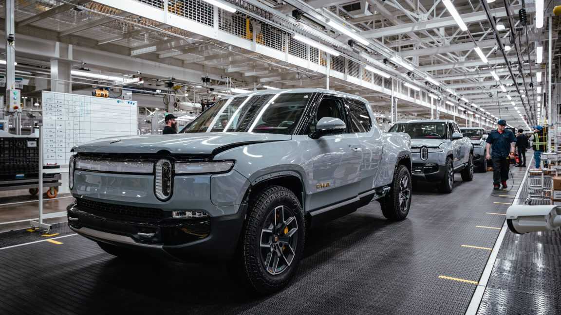 Rivian Davayı Kapattı: Gözler Yeni R2 Elektrikli Otomobilde!