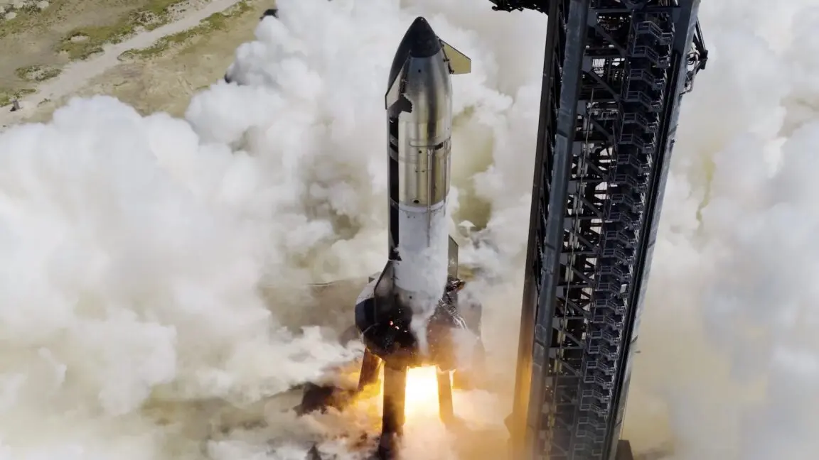 SpaceX Starship'in Yılın Son Uçuşunda Yeni Sırlar Ortaya Çıkıyor!