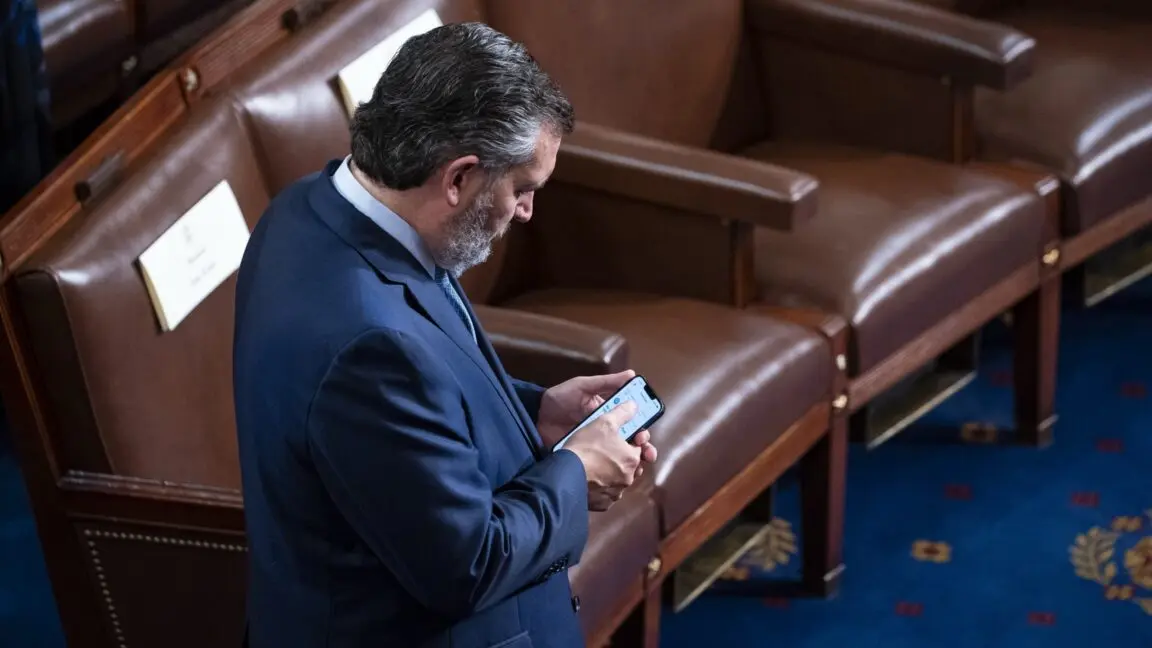 Wikipedi'den Ted Cruz'a Yanıt: 