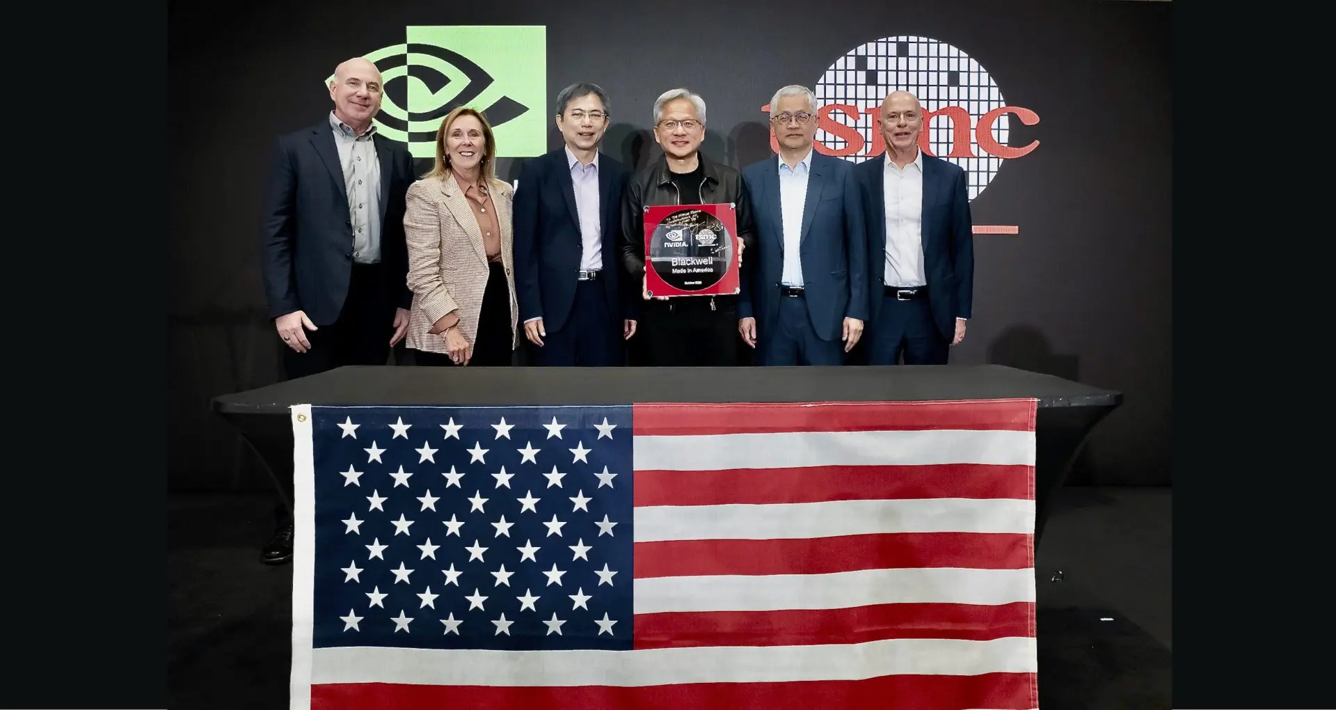 NVIDIA'dan Dev Adım: ABD Topraklarında İlk Blackwell Çip Üretimi Başladı!